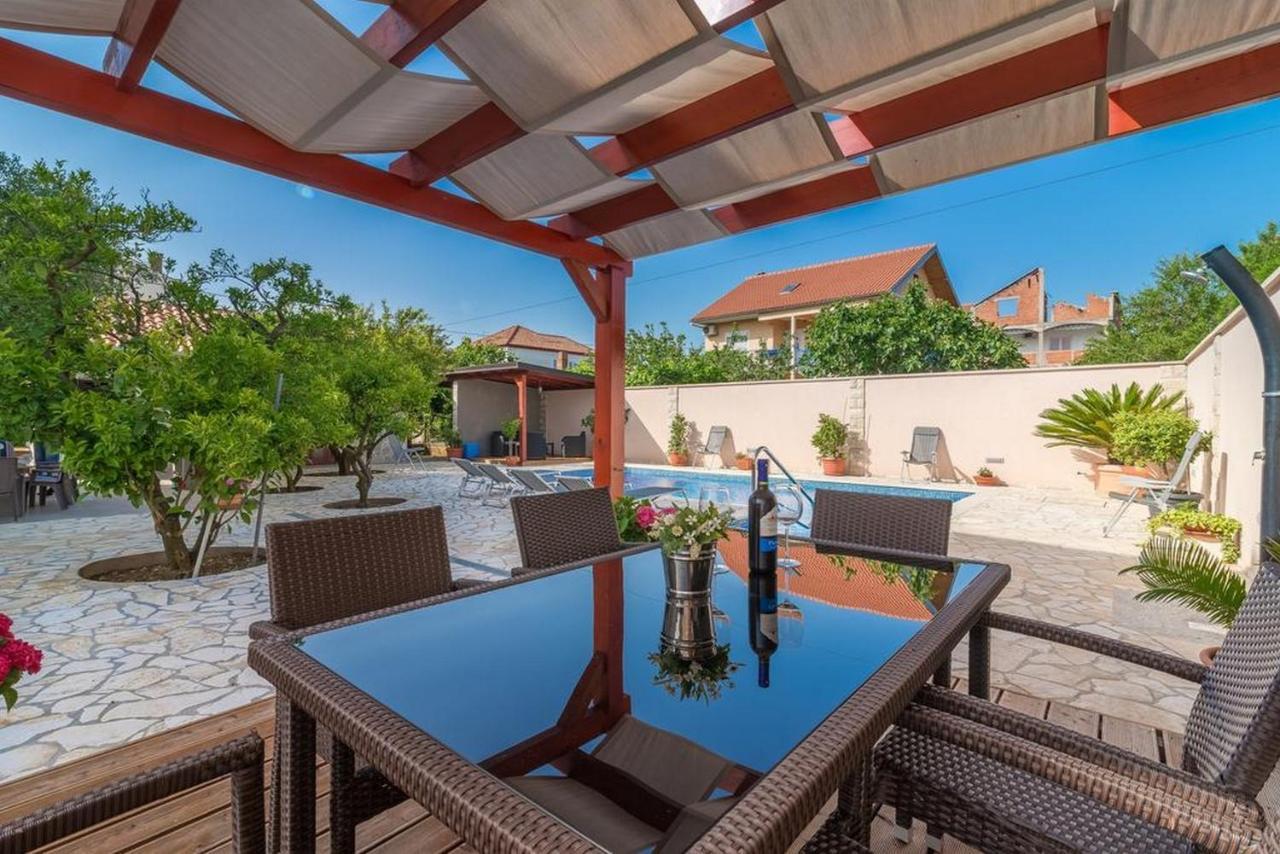 Apartments Villa Odesa With Shared Pool Zadar Dış mekan fotoğraf