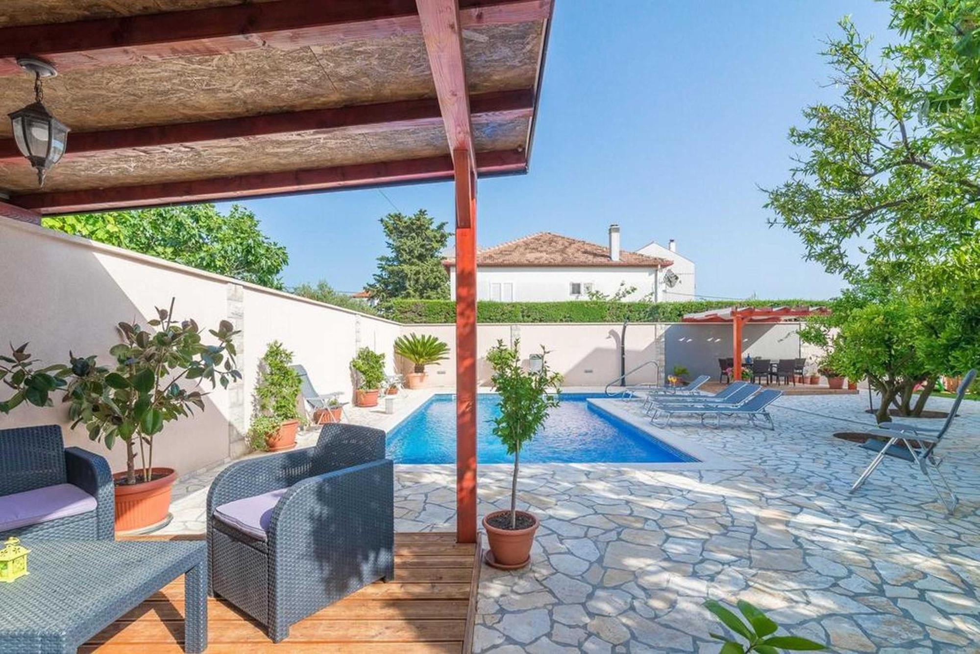 Apartments Villa Odesa With Shared Pool Zadar Oda fotoğraf
